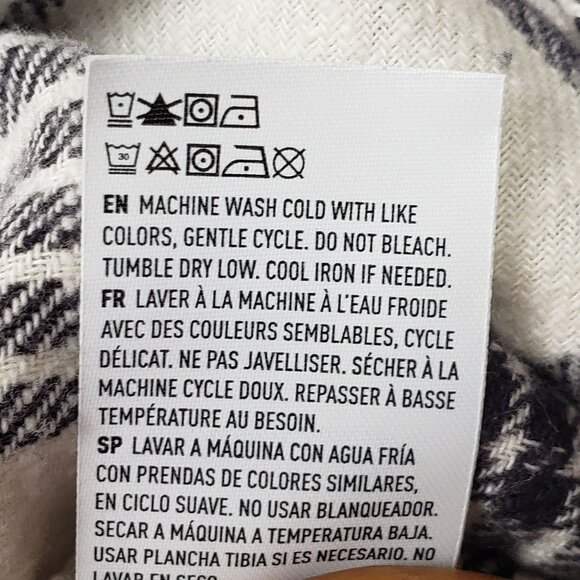 American Eagle Flannel Crop Shirt Women's Medium Black & Cream Plaid Western NWT - Picture 10 of 16